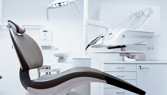 Çocuğunuzun Diş Kaygısıyla Başa Çıkmak İçin 7 Basit Hile